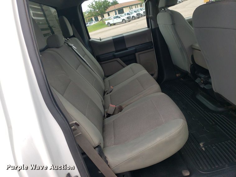 image for item IP9386 2018 Ford F250 Super Duty  Crew Cab pickup truck