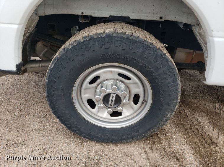 image for item IP9386 2018 Ford F250 Super Duty  Crew Cab pickup truck