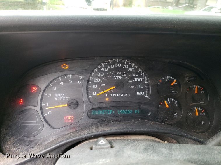 image for item IP9387 2006  Chevrolet Silverado 1500  Ext. Cab pickup truck