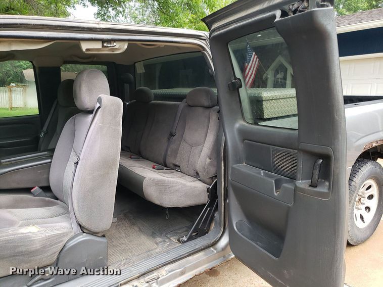 image for item IP9387 2006  Chevrolet Silverado 1500  Ext. Cab pickup truck