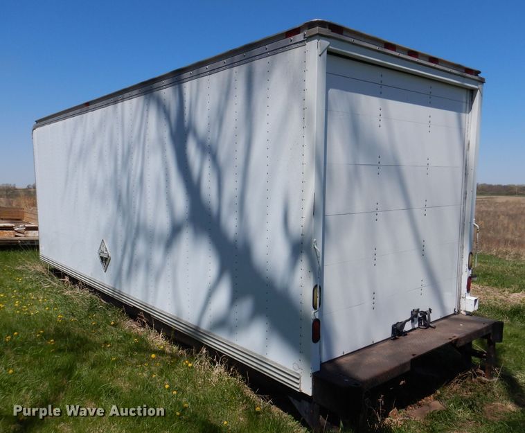 image for item JO9079 US Truck Bodies  box bed