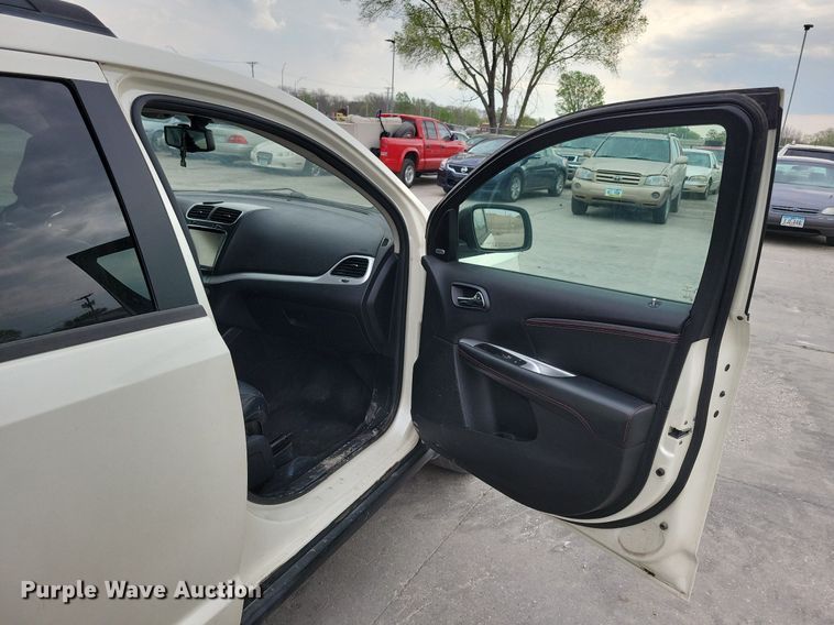 image for item JO9124 2012 Dodge Journey  SUV