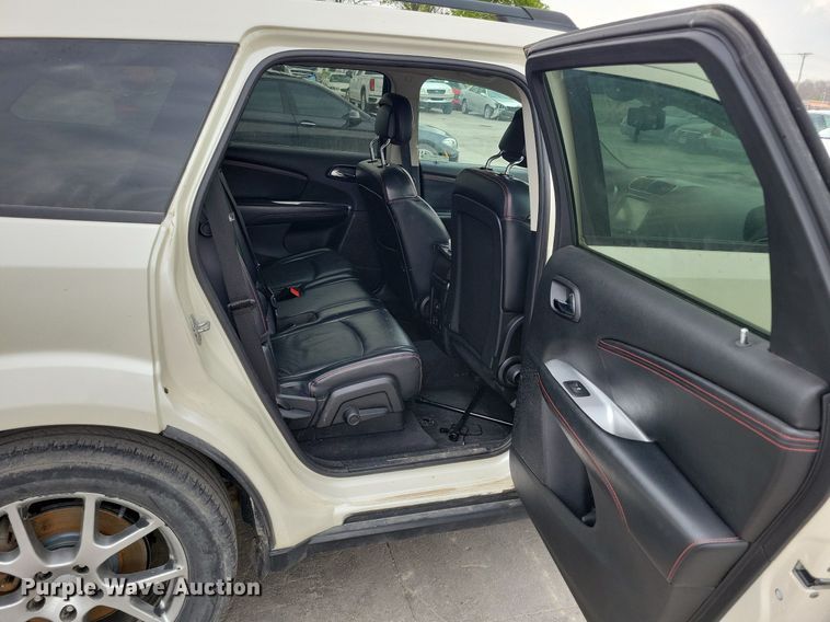 image for item JO9124 2012 Dodge Journey  SUV