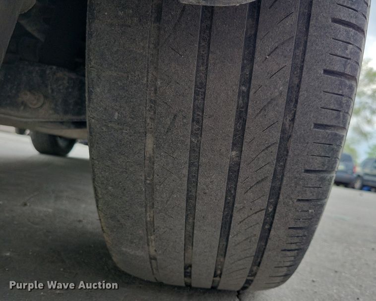 image for item JO9124 2012 Dodge Journey  SUV