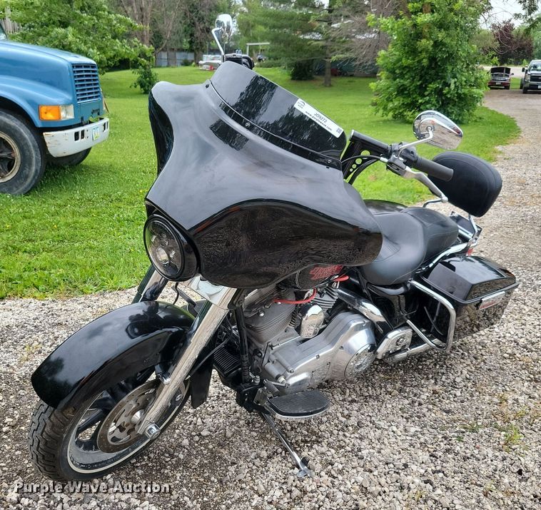 image for item JO9272 2006 Harley Davidson Electra Glide  motorcycle