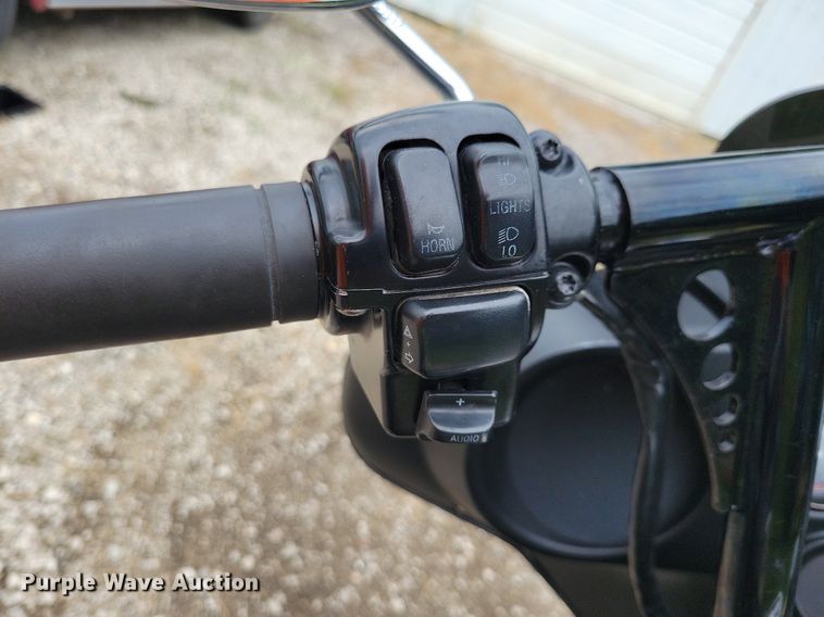 image for item JO9272 2006 Harley Davidson Electra Glide  motorcycle