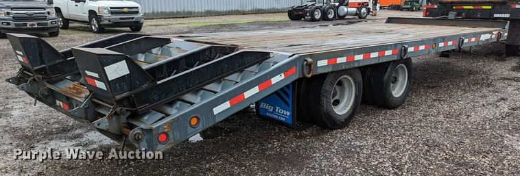 image for item KB9423 2012 Towmaster Big Tow B-12  equipment trailer