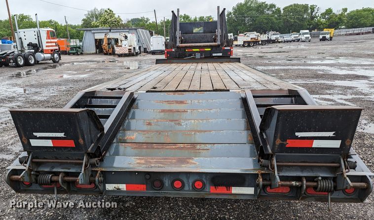 image for item KB9423 2012 Towmaster Big Tow B-12  equipment trailer