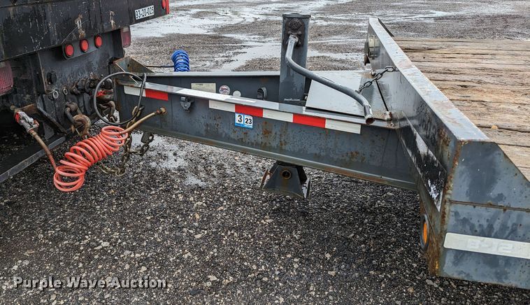 image for item KB9423 2012 Towmaster Big Tow B-12  equipment trailer
