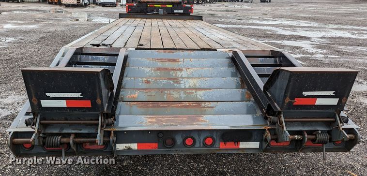 image for item KB9423 2012 Towmaster Big Tow B-12  equipment trailer