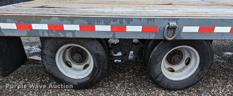 image for item KB9423 2012 Towmaster Big Tow B-12  equipment trailer