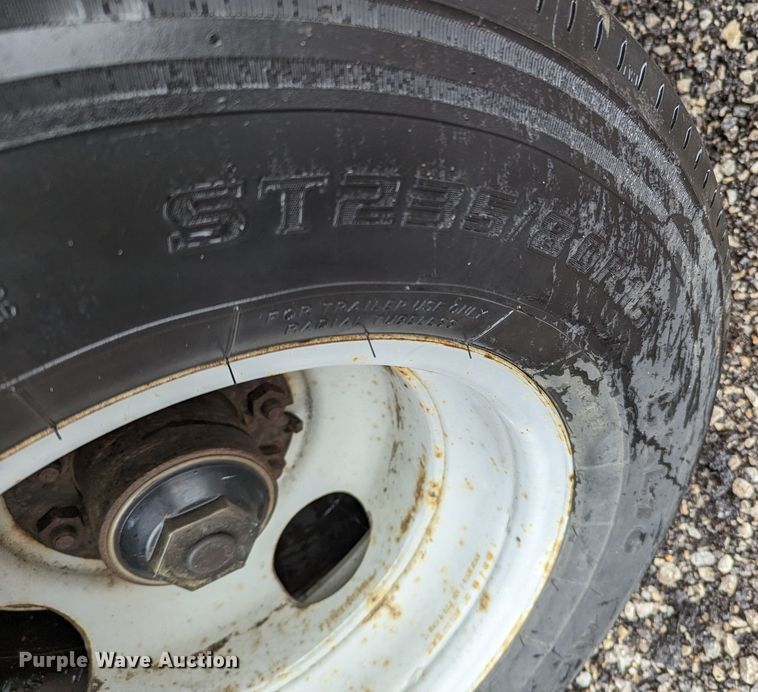 image for item KB9423 2012 Towmaster Big Tow B-12  equipment trailer