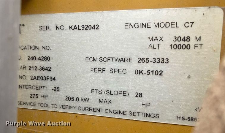 image for item KB9433 2005 Ford F750 Super Duty  flatbed truck