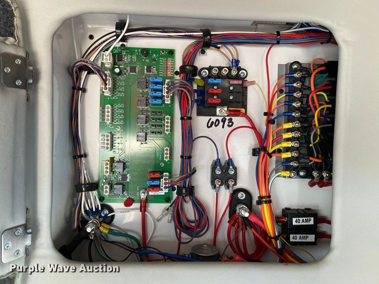 image for item KB9497 2014 GMC Savana  shuttle bus