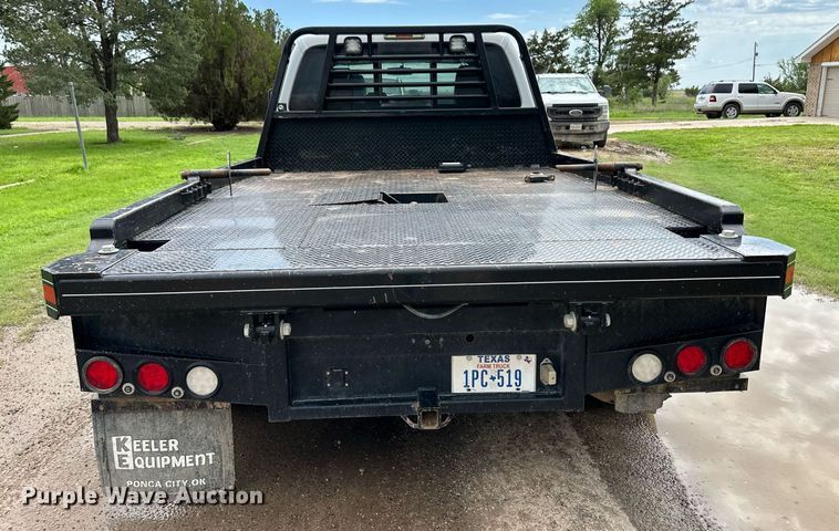 image for item KF9698 2015 Ford F350 Super Duty  Crew Cab bale bed pickup truck