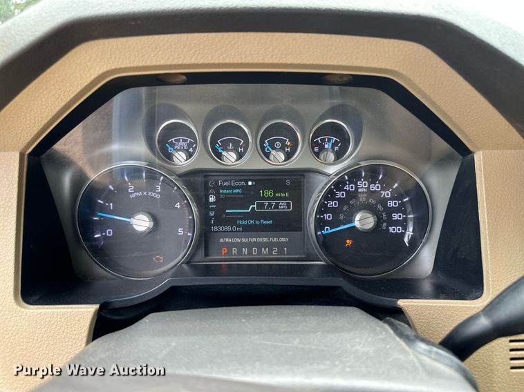 image for item KF9698 2015 Ford F350 Super Duty  Crew Cab bale bed pickup truck