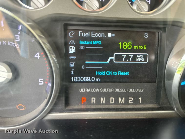 image for item KF9698 2015 Ford F350 Super Duty  Crew Cab bale bed pickup truck