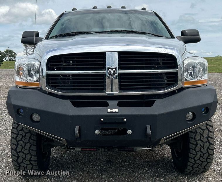 image for item KW9172 2006 Dodge Ram 2500  Mega Cab pickup truck