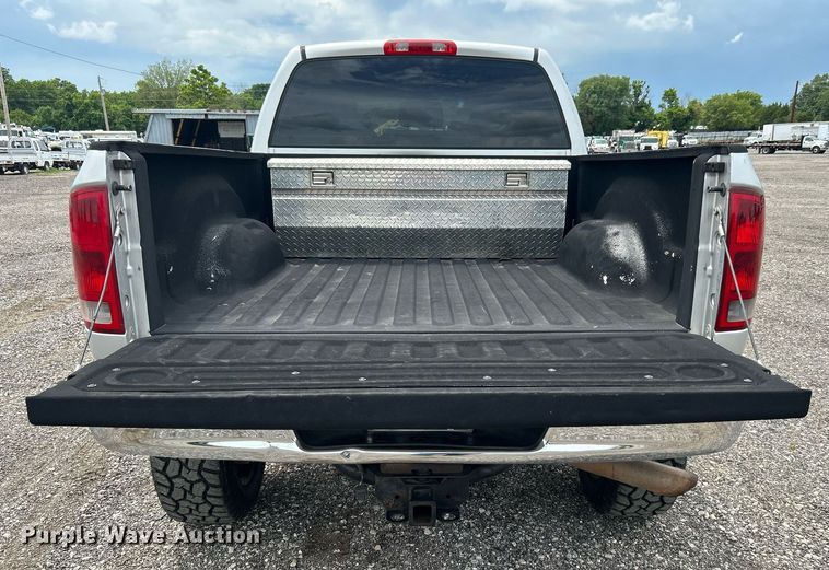 image for item KW9172 2006 Dodge Ram 2500  Mega Cab pickup truck