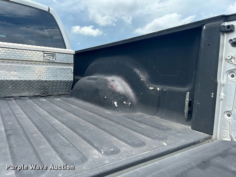 image for item KW9172 2006 Dodge Ram 2500  Mega Cab pickup truck