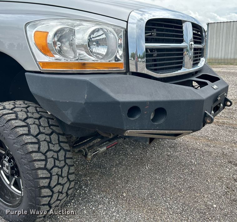 image for item KW9172 2006 Dodge Ram 2500  Mega Cab pickup truck