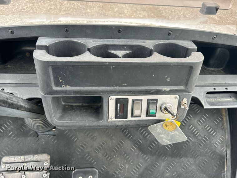 image for item KW9177 Star  golf cart