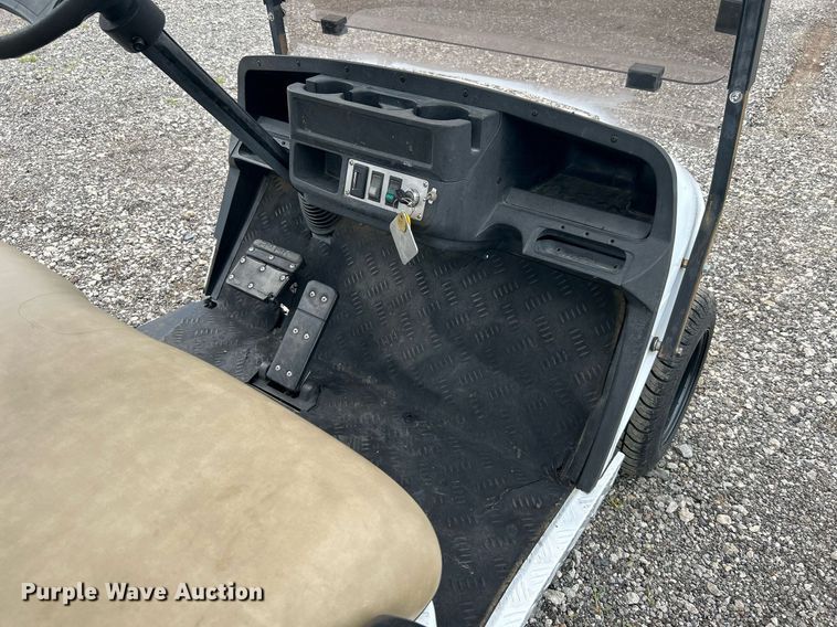 image for item KW9177 Star  golf cart