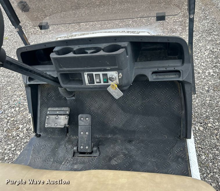 image for item KW9177 Star  golf cart