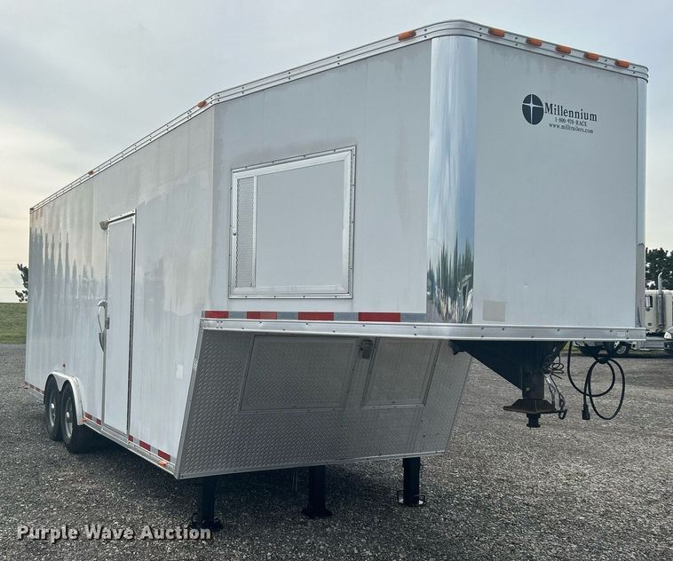 image for item KW9185 2014 Vintage Trailers, LTD. OL828GN  enclosed cargo trailer