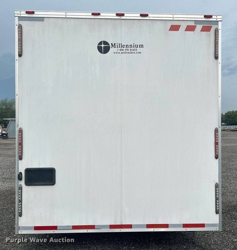 image for item KW9185 2014 Vintage Trailers, LTD. OL828GN  enclosed cargo trailer