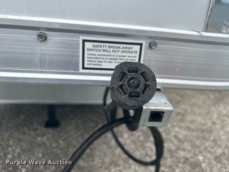 image for item KW9185 2014 Vintage Trailers, LTD. OL828GN  enclosed cargo trailer