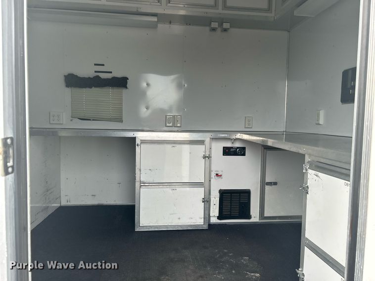 image for item KW9185 2014 Vintage Trailers, LTD. OL828GN  enclosed cargo trailer