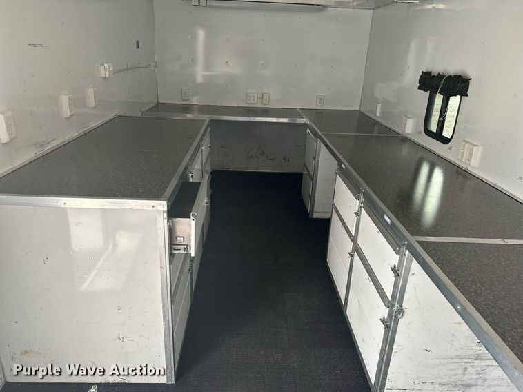 image for item KW9185 2014 Vintage Trailers, LTD. OL828GN  enclosed cargo trailer