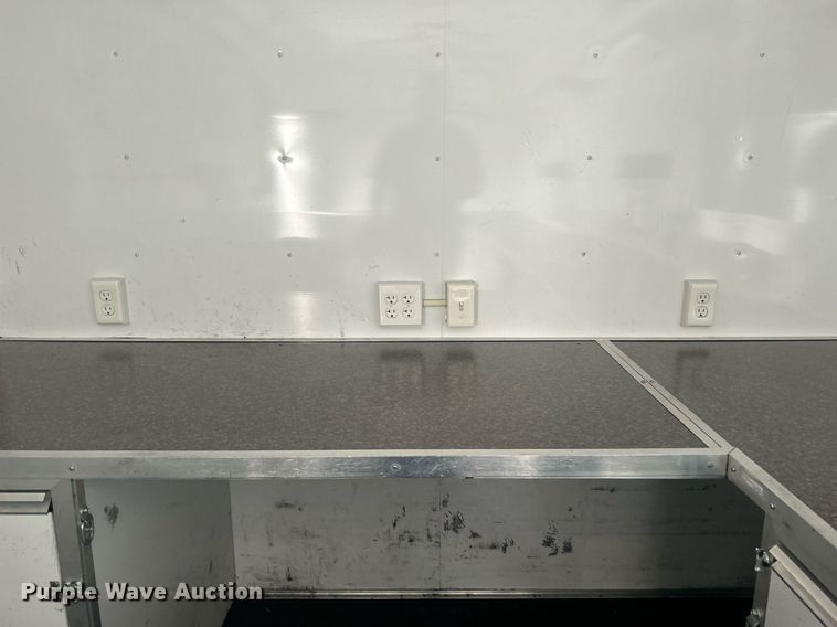 image for item KW9185 2014 Vintage Trailers, LTD. OL828GN  enclosed cargo trailer