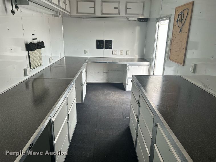 image for item KW9185 2014 Vintage Trailers, LTD. OL828GN  enclosed cargo trailer