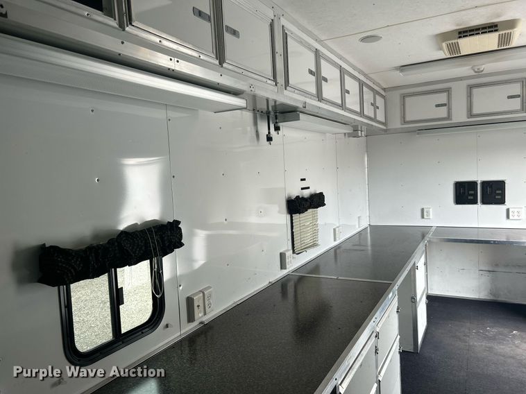 image for item KW9185 2014 Vintage Trailers, LTD. OL828GN  enclosed cargo trailer