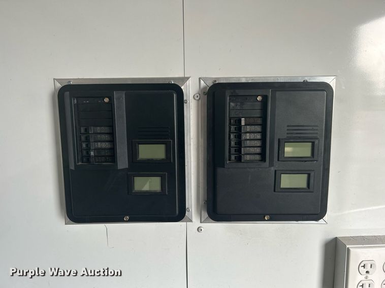 image for item KW9185 2014 Vintage Trailers, LTD. OL828GN  enclosed cargo trailer