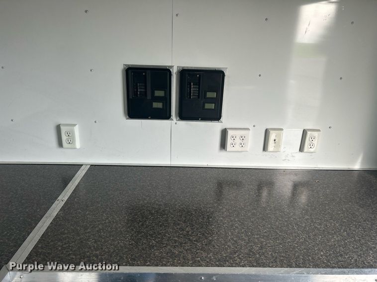 image for item KW9185 2014 Vintage Trailers, LTD. OL828GN  enclosed cargo trailer