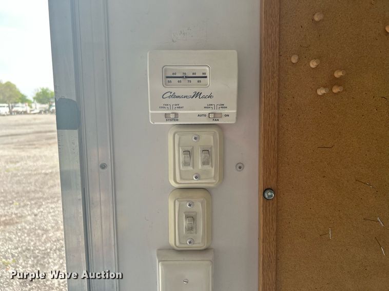 image for item KW9185 2014 Vintage Trailers, LTD. OL828GN  enclosed cargo trailer