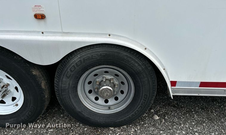 image for item KW9185 2014 Vintage Trailers, LTD. OL828GN  enclosed cargo trailer