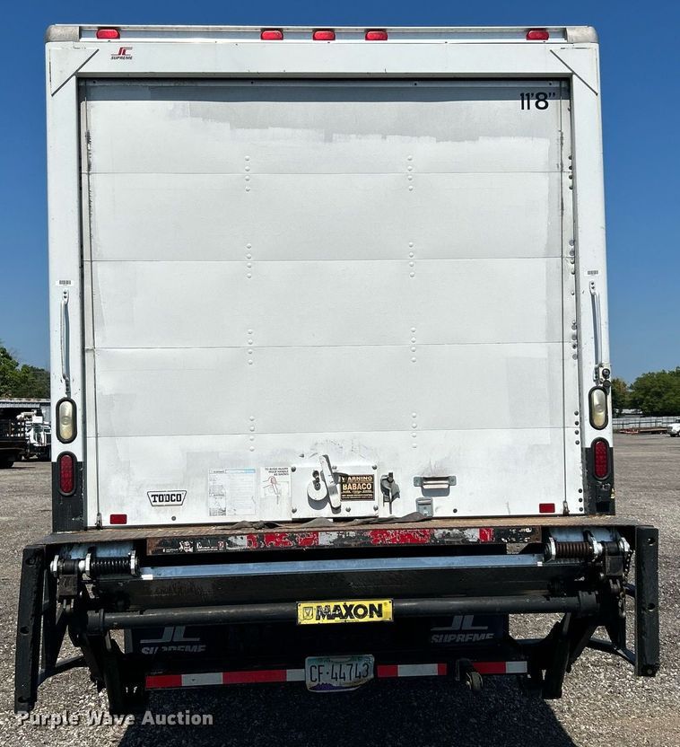 image for item KW9190 2008 Hino 308  box truck