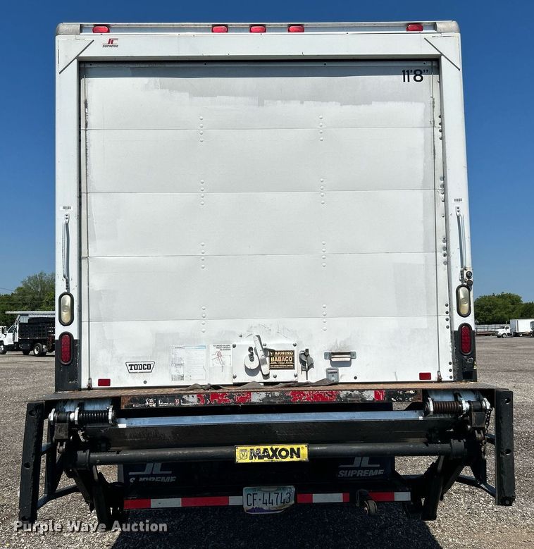 image for item KW9190 2008 Hino 308  box truck