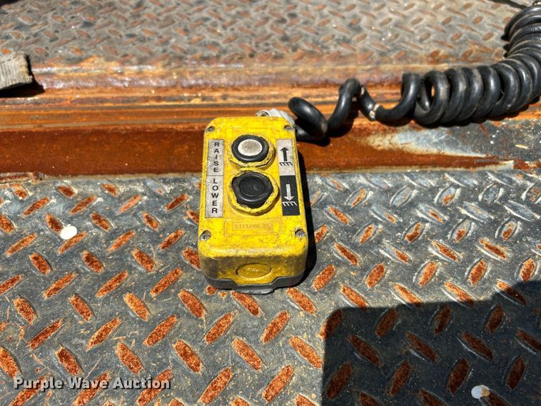 image for item KW9190 2008 Hino 308  box truck