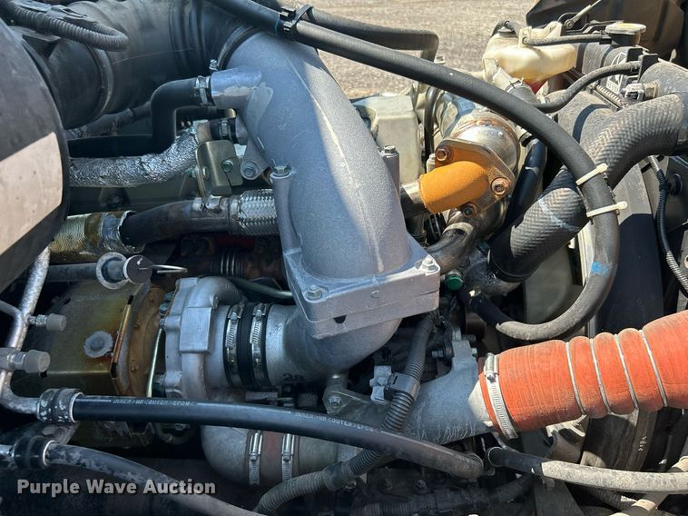 image for item KW9190 2008 Hino 308  box truck