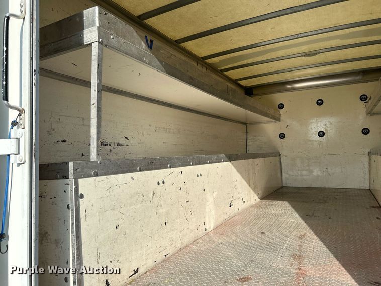 image for item KW9192 2019 Isuzu NPR HD  Crew Cab box truck