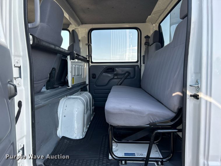 image for item KW9192 2019 Isuzu NPR HD  Crew Cab box truck