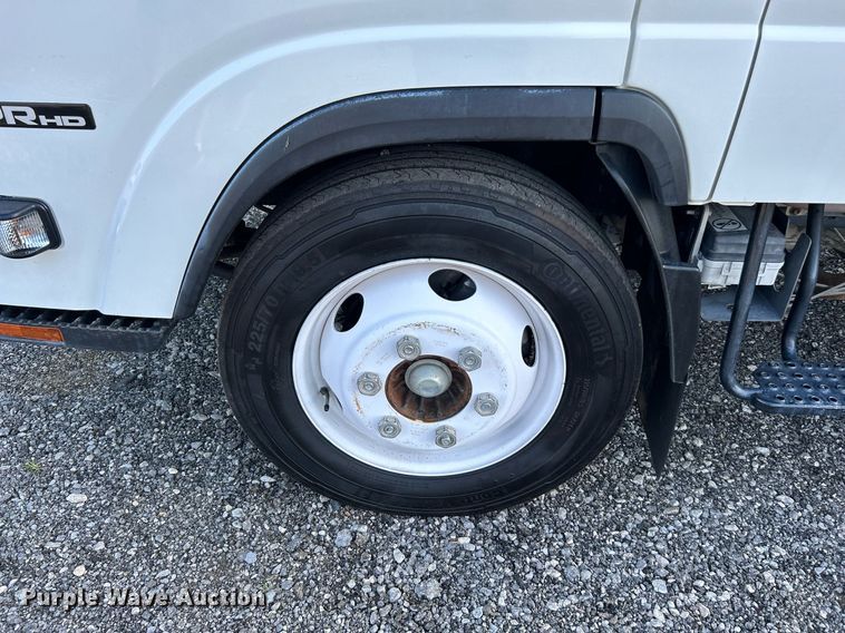 image for item KW9192 2019 Isuzu NPR HD  Crew Cab box truck