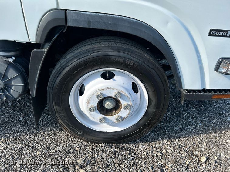 image for item KW9192 2019 Isuzu NPR HD  Crew Cab box truck