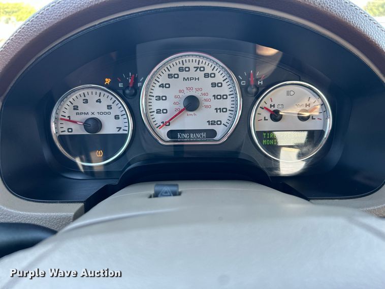 image for item KW9194 2007 Ford F150  SuperCrew pickup truck