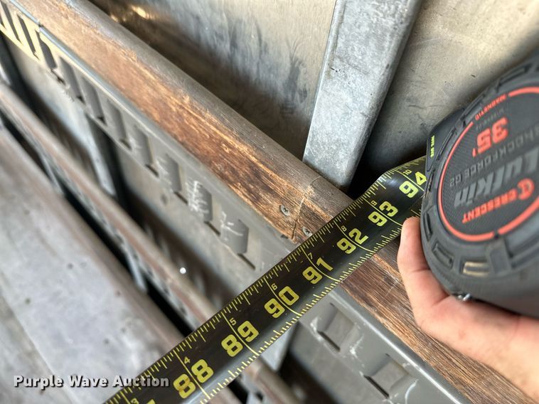 image for item KW9202 1993 International  4900 box truck